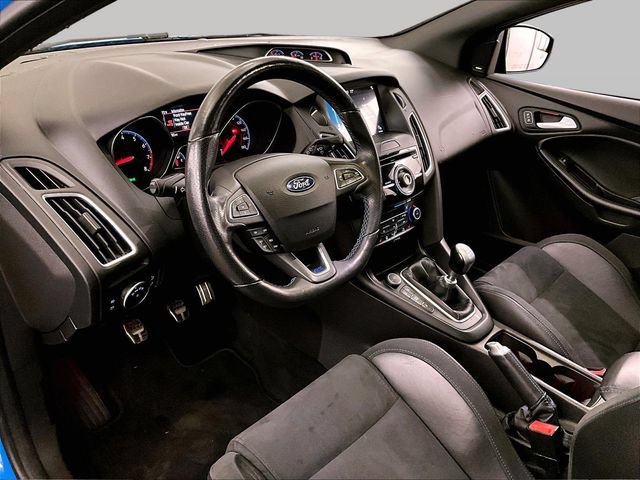 Certified 2017 Ford Focus RS AWD/4WD image 12
