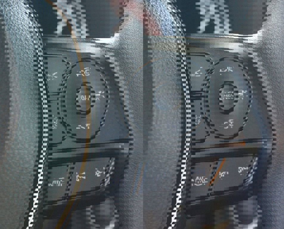 Used 2025 Toyota RAV4 XLE Premium image 11