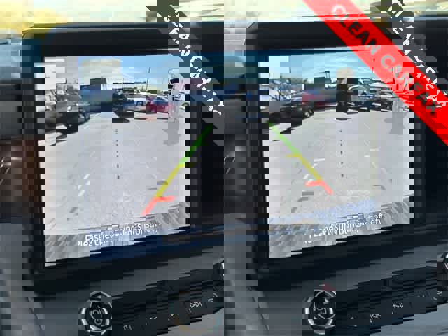 Used 2024 Ford Maverick Lariat image 4