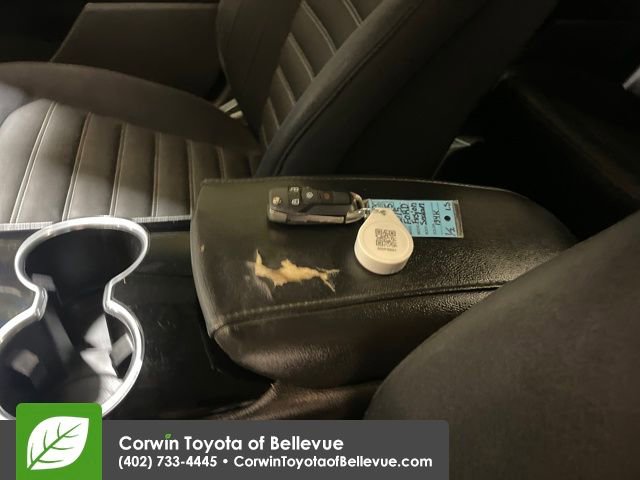 Used 2015 Ford Fusion SE image 29