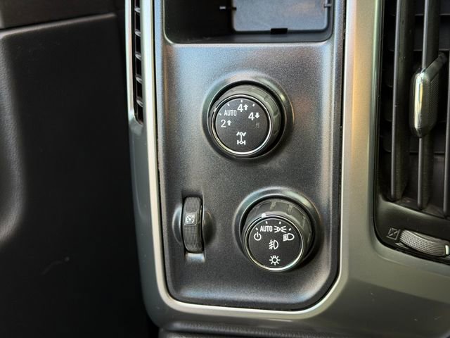 Used 2015 Chevrolet Silverado 1500 LT w/ Midnight Edition image 26