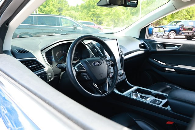 Used 2024 Ford Edge SEL AWD/4WD image 24