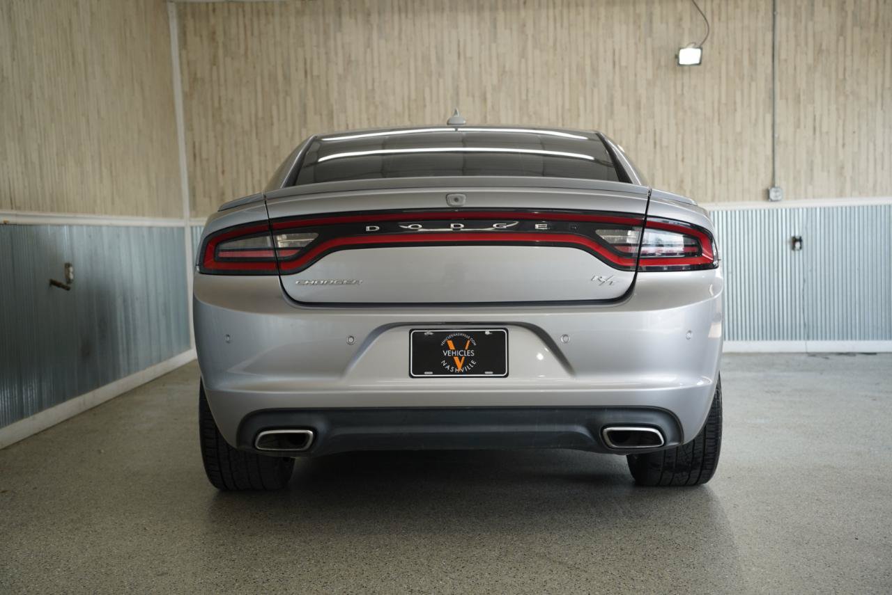 Used 2018 Dodge Charger R/T RWD image 8