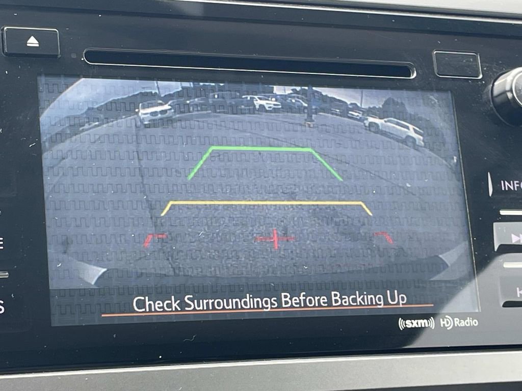 Used 2017 Subaru Outback 2.5i Premium AWD/4WD image 18