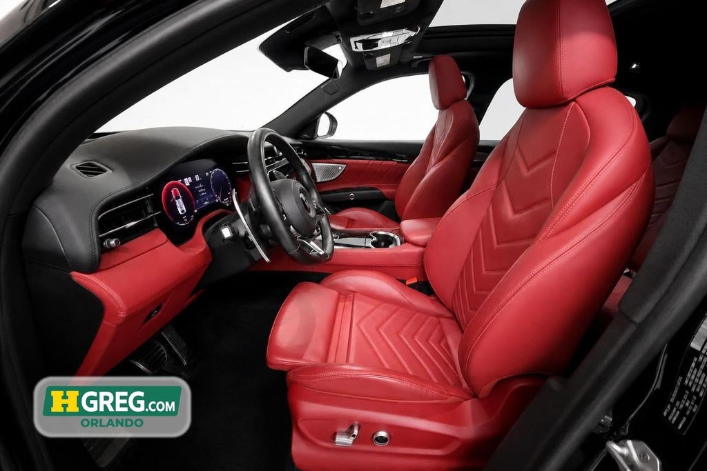 Used 2023 Maserati Grecale Modena AWD/4WD image 10