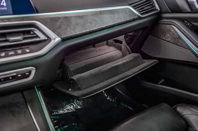 Used 2020 BMW X5 sDrive40i w/ M Sport Package image 36