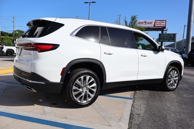 New 2026 Buick Enclave Preferred image 8