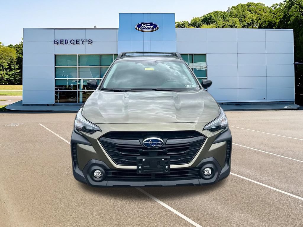 Used 2023 Subaru Outback Onyx Edition XT AWD/4WD image 2