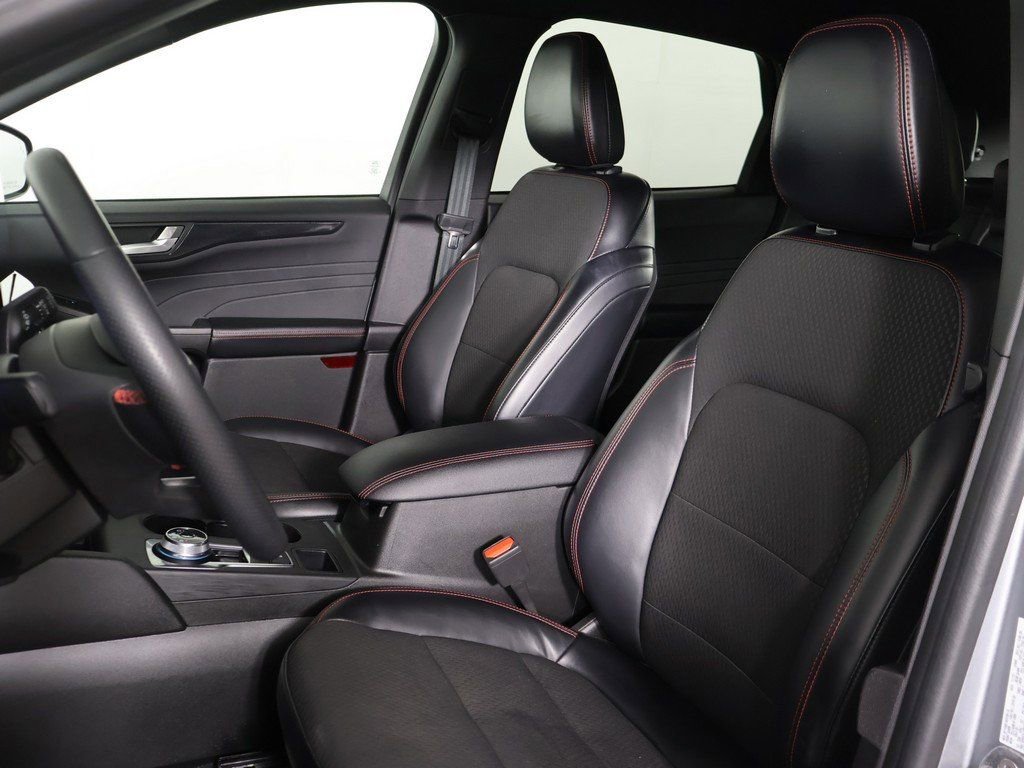 Used 2023 Ford Escape ST-Line w/ Tech Pack #1 image 28