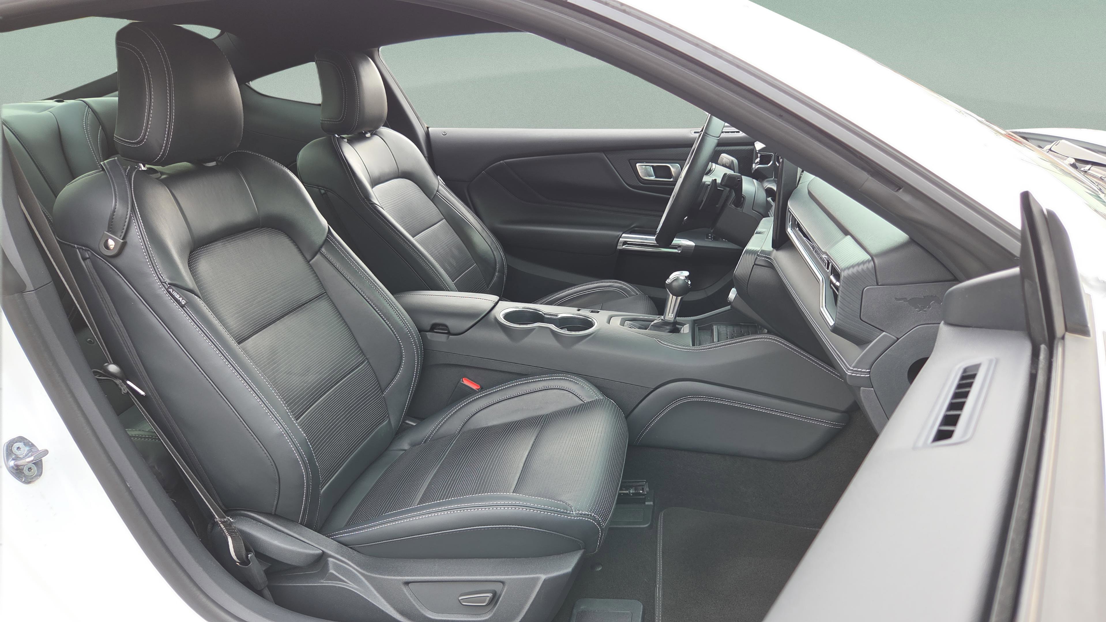 Used 2024 Ford Mustang GT Premium image 16