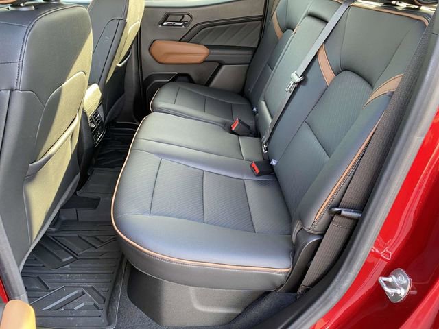 Used 2024 GMC Canyon AT4 w/ AT4 Premium Package image 15