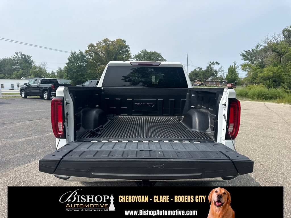 Used 2024 GMC Sierra 1500 SLT AWD/4WD image 7