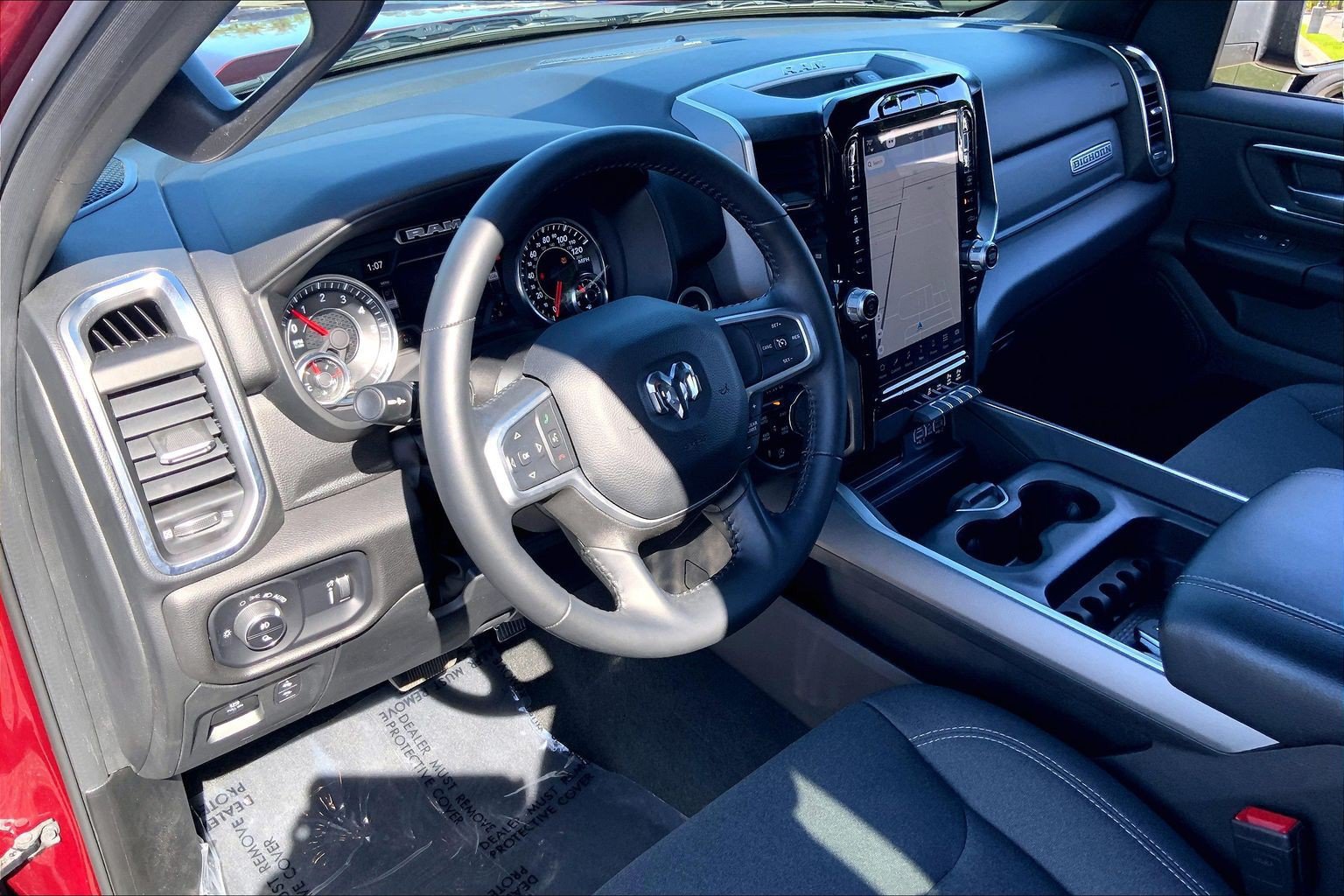 Used 2024 RAM 1500 Big Horn AWD/4WD image 17