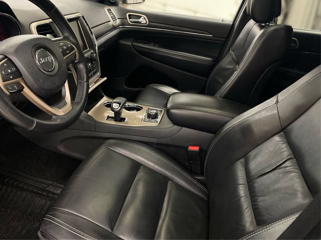 Used 2015 Jeep Grand Cherokee Limited w/ Trailer Tow Group IV AWD/4WD image 10