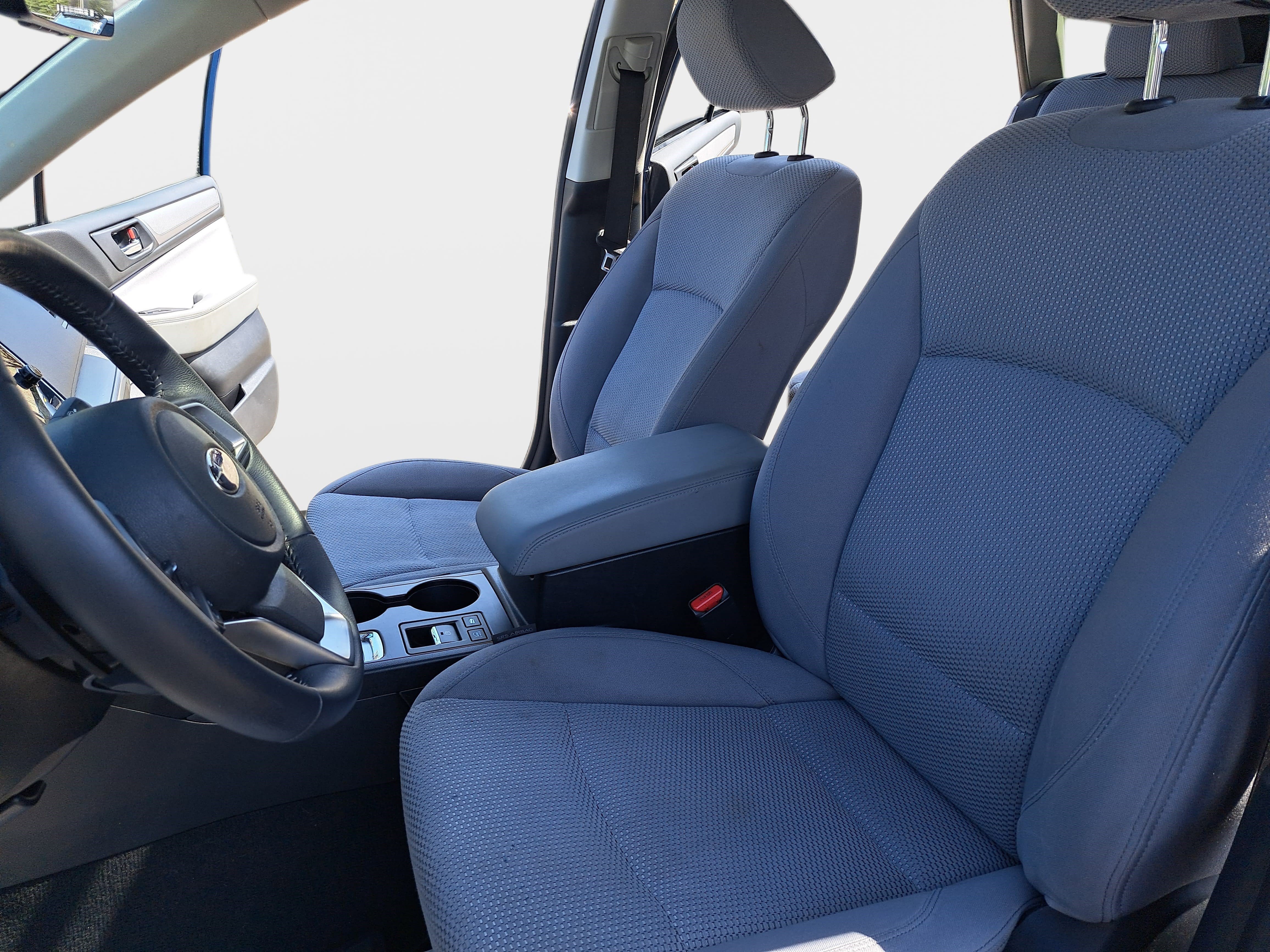 Used 2019 Subaru Outback 2.5i Premium image 15