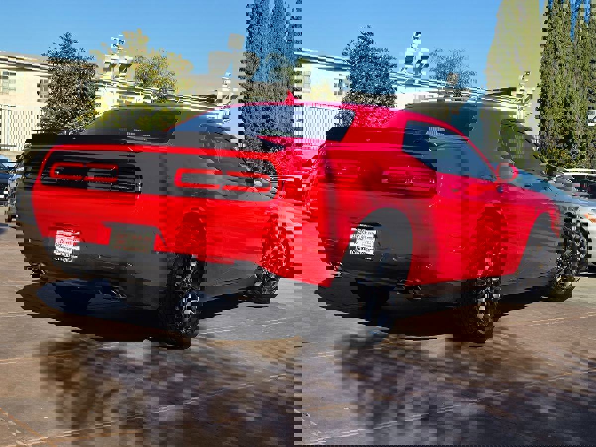 Used 2020 Dodge Challenger GT w/ Plus Package image 12