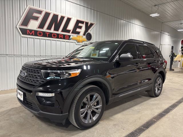 Used 2021 Ford Explorer XLT w/ Equipment Group 202A image 10