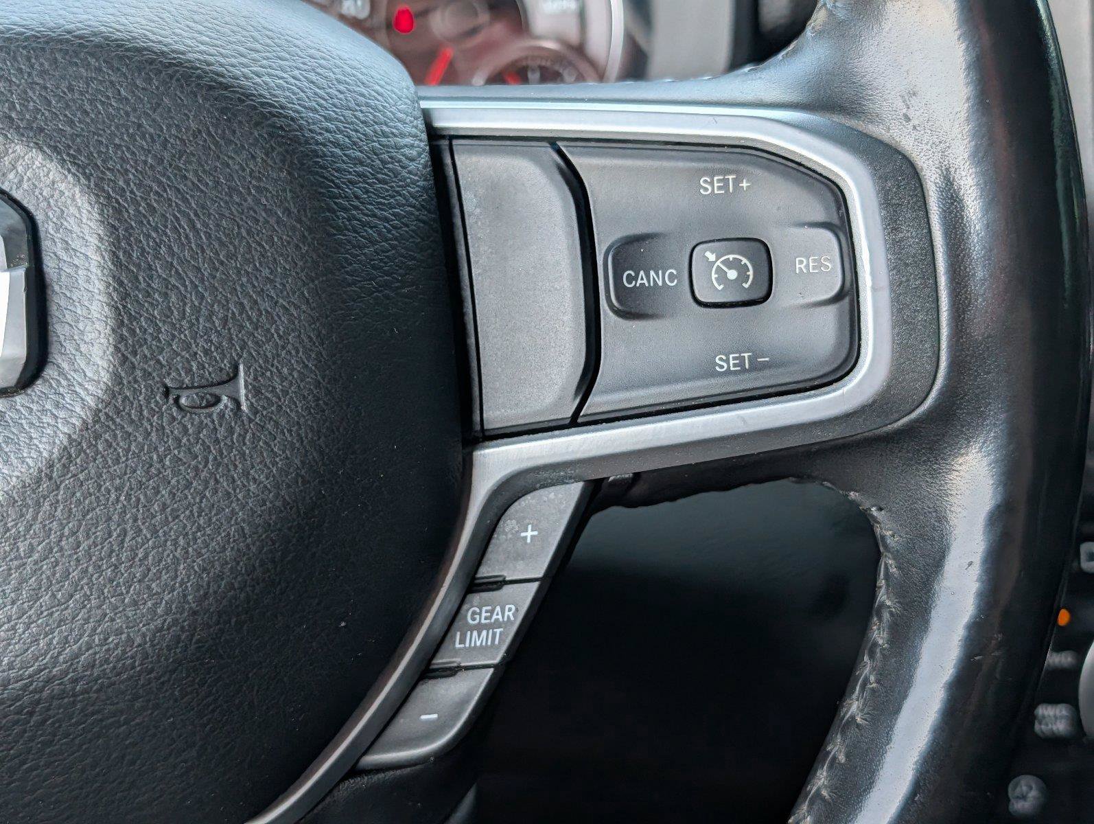 Used 2020 RAM 1500 Big Horn AWD/4WD image 25
