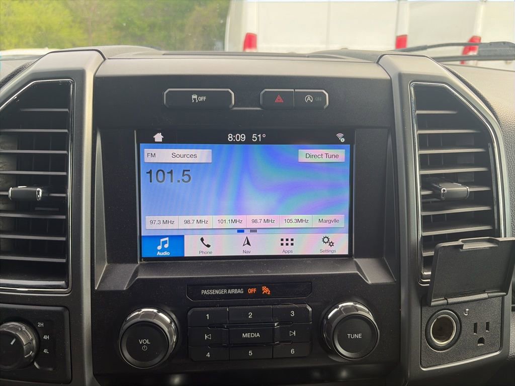 Used 2019 Ford F150 XLT w/ Equipment Group 302A Luxury AWD/4WD image 18