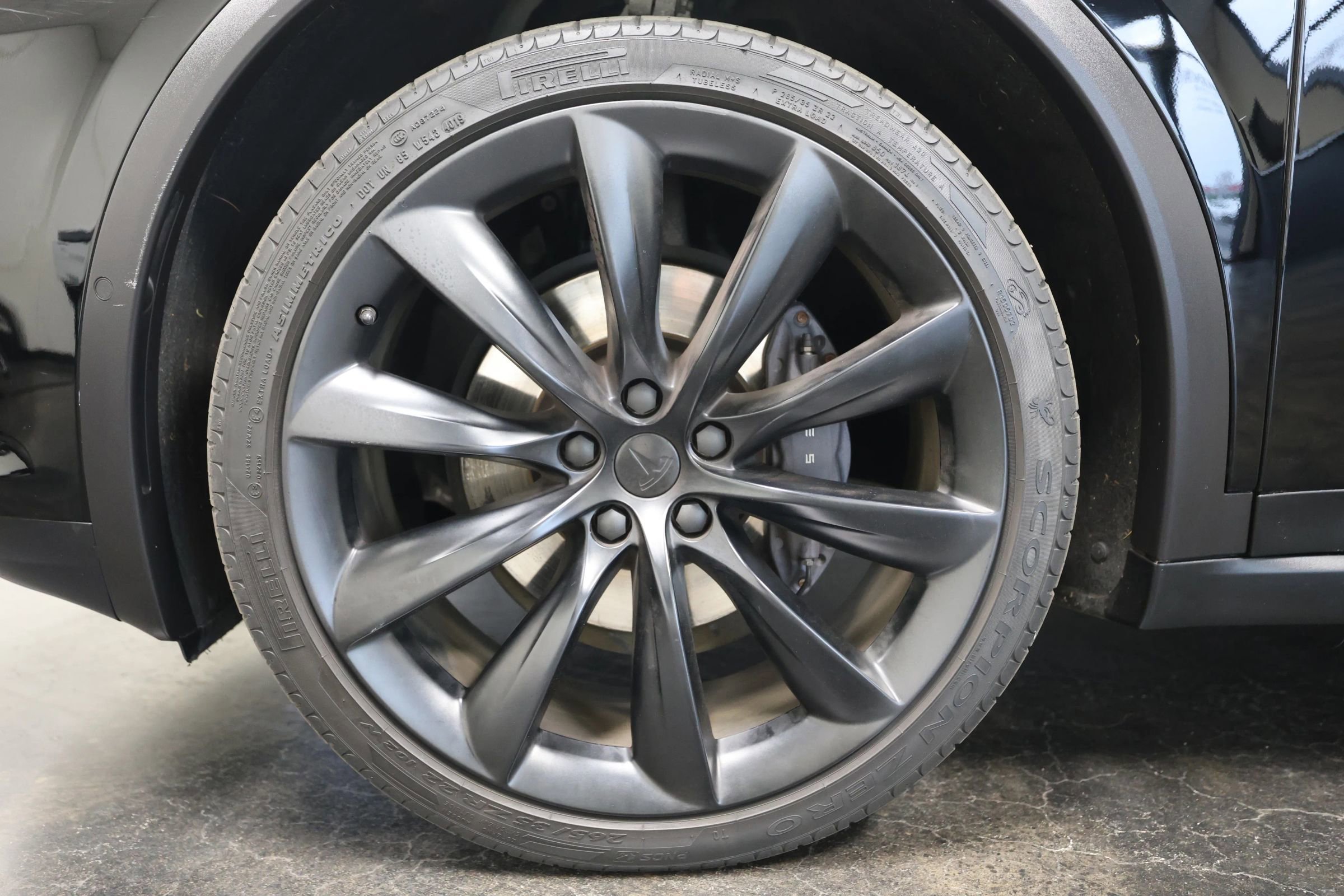 Used 2020 Tesla Model X Long Range image 16