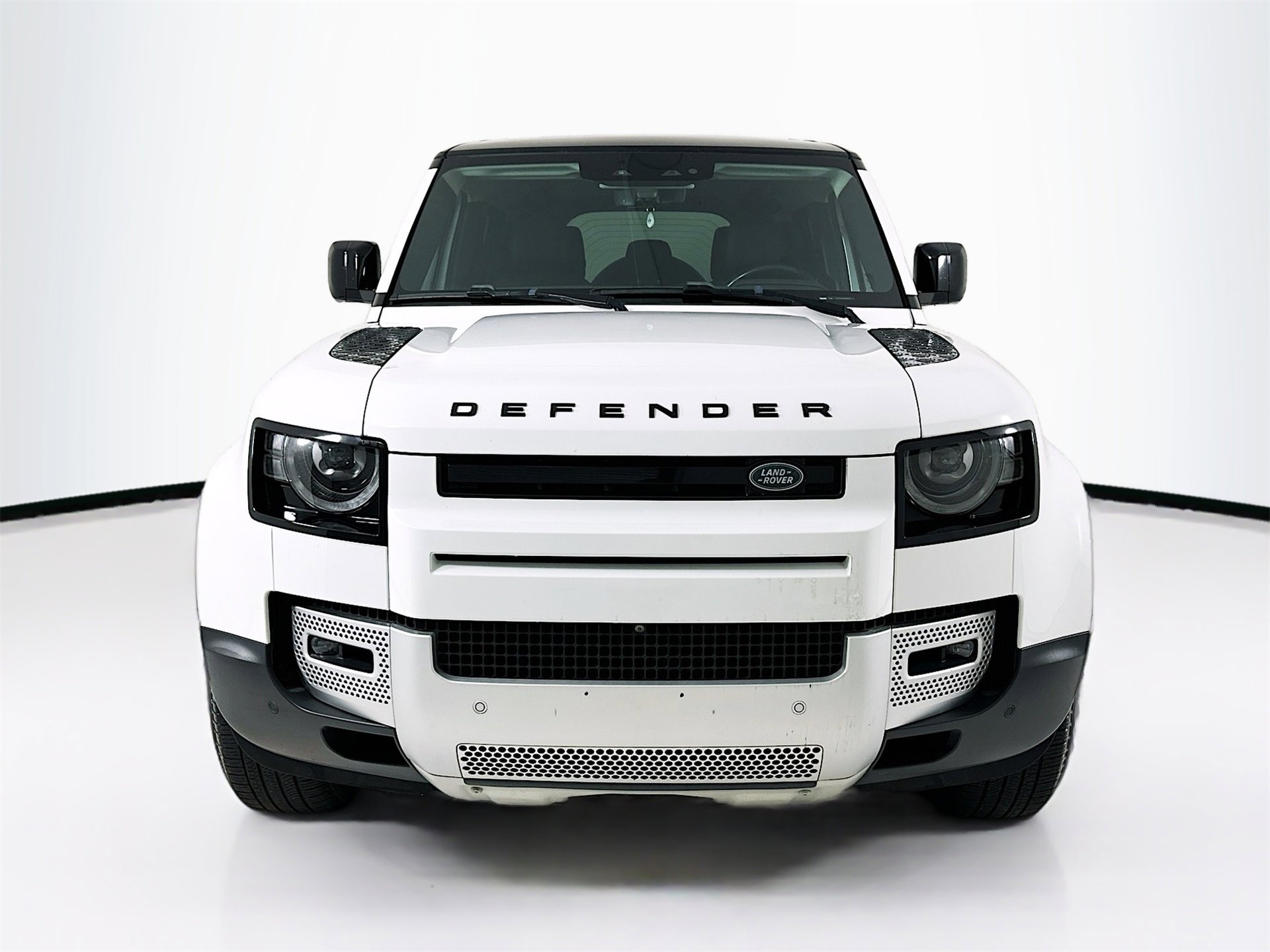 Used 2021 Land Rover Defender 110 S image 2