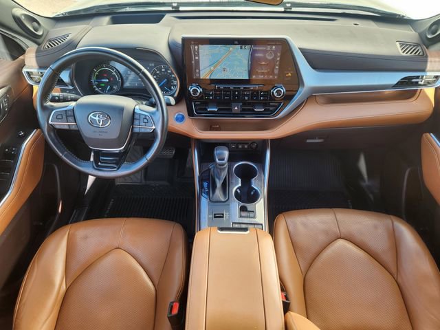 Used 2021 Toyota Highlander Platinum AWD/4WD image 14