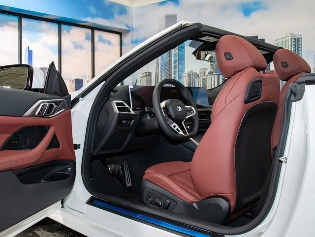 Used 2026 BMW 430i Convertible w/ M Sport Package image 15
