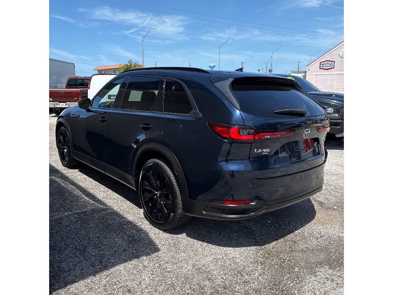 Used 2025 MAZDA CX-90 Plug-In Hybrid w/Premium Sport image 4