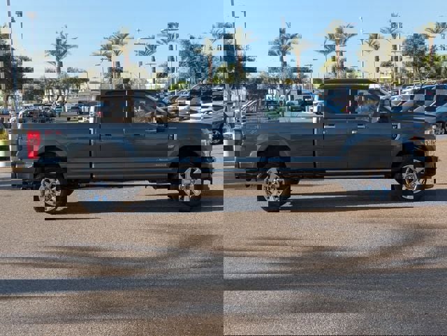 Used 2020 Ford F350 Limited image 7