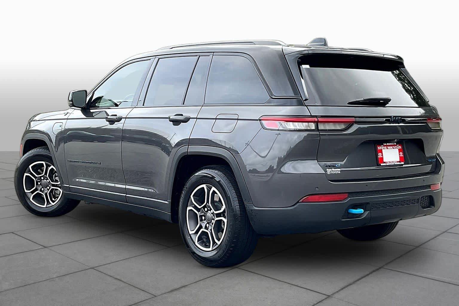 Used 2022 Jeep Grand Cherokee Trailhawk AWD/4WD image 23