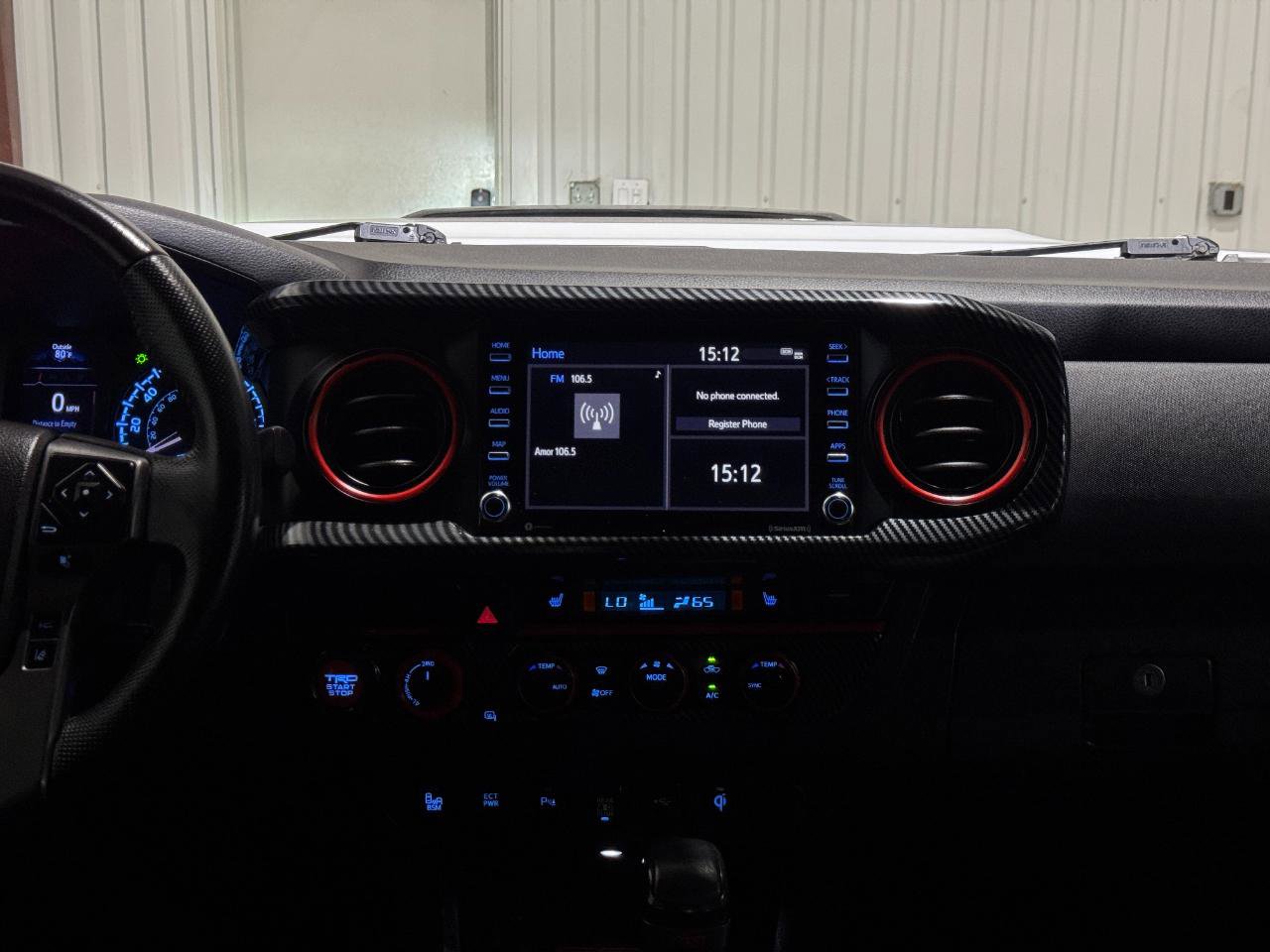 Used 2021 Toyota Tacoma TRD Off-Road w/ Technology Package AWD/4WD image 19