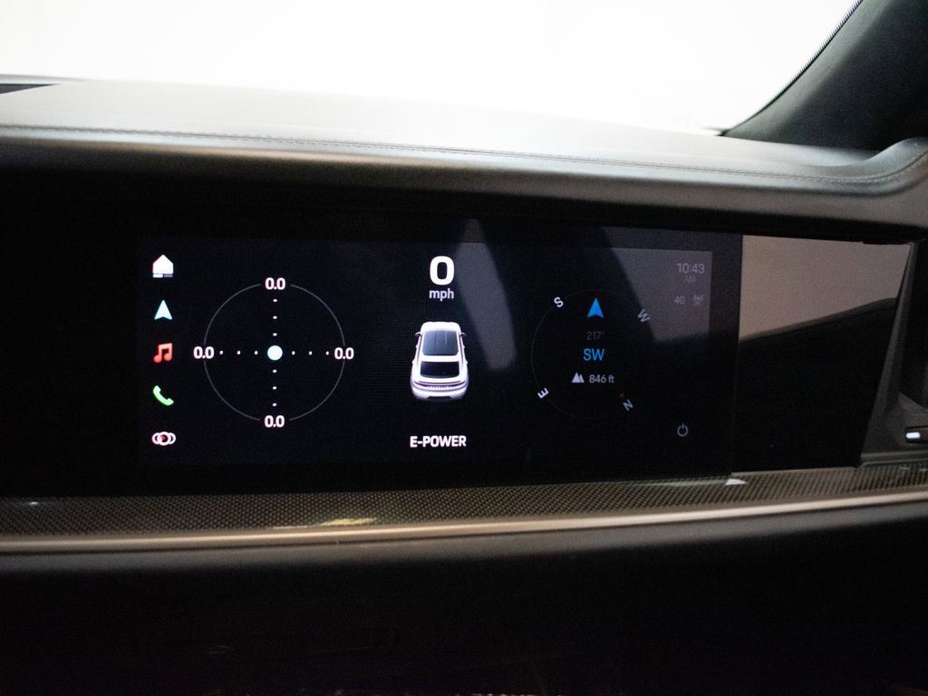 Certified 2025 Porsche Cayenne Turbo image 27