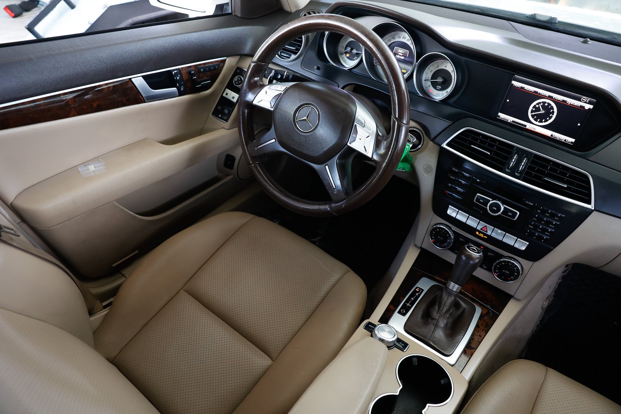 Used 2014 Mercedes-Benz C 300 4MATIC Sedan w/ Multimedia Package image 24