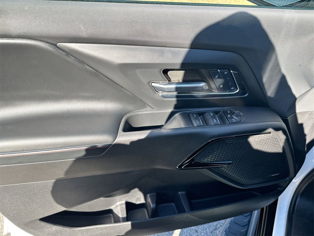 Used 2024 Chevrolet Silverado EV RST image 15