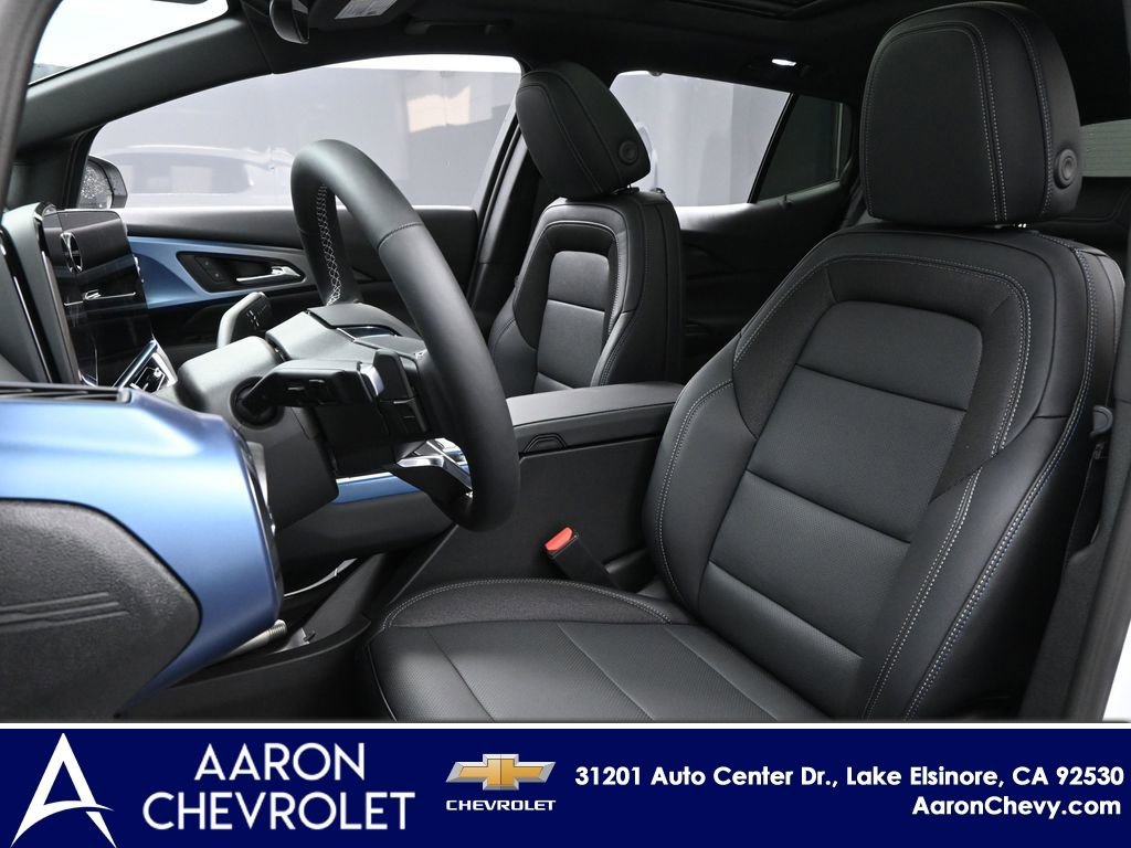 New 2026 Chevrolet Equinox EV LT w/ LPO, Blackout Package image 8