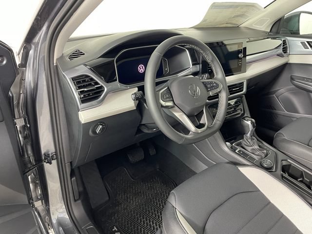 New 2026 Volkswagen Taos SEL AWD/4WD image 2