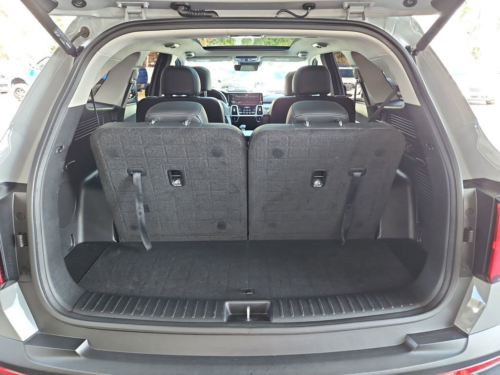 Used 2022 Kia Sorento SX Prestige image 38