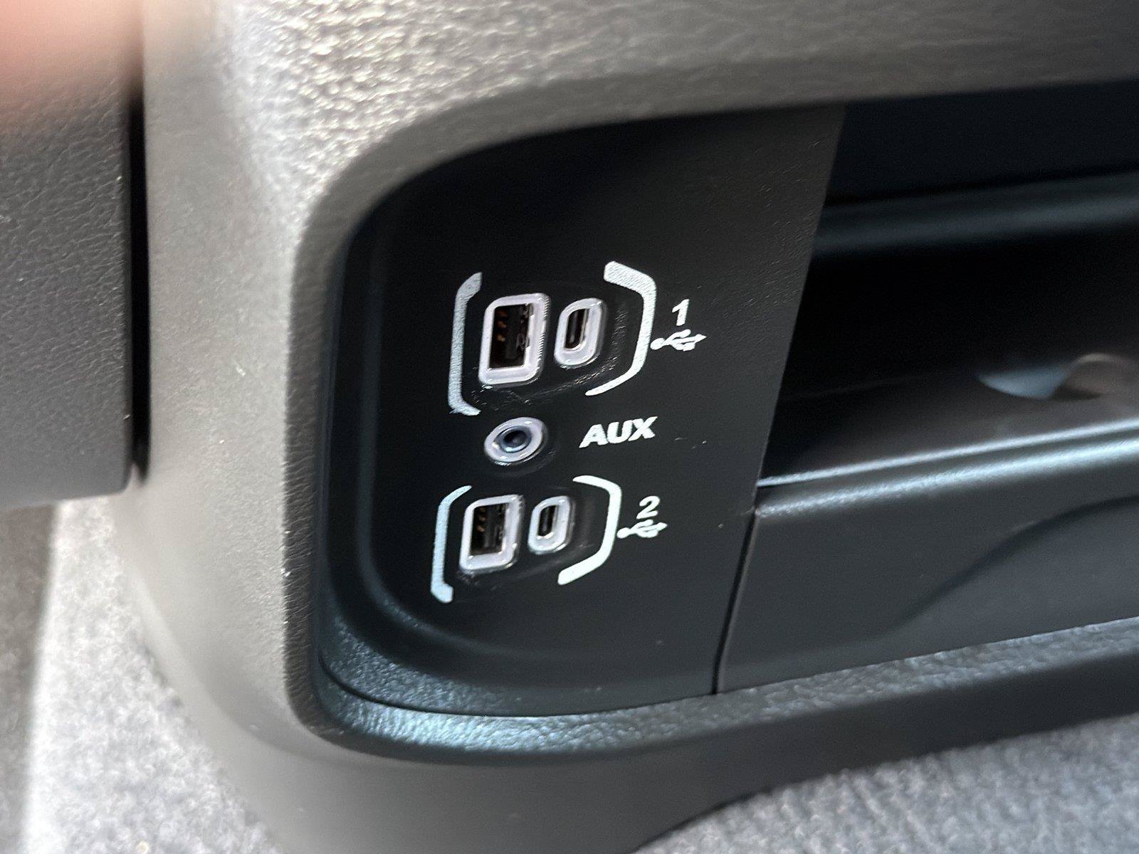 Used 2026 RAM 3500 Big Horn AWD/4WD image 30