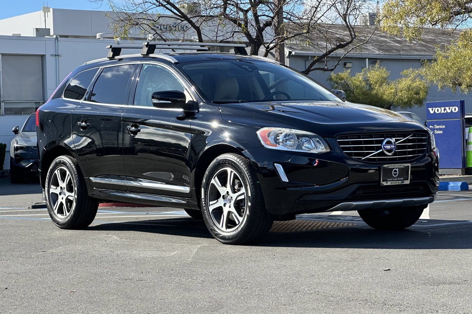 Used 2014 Volvo XC60 T6 AWD/4WD image 9