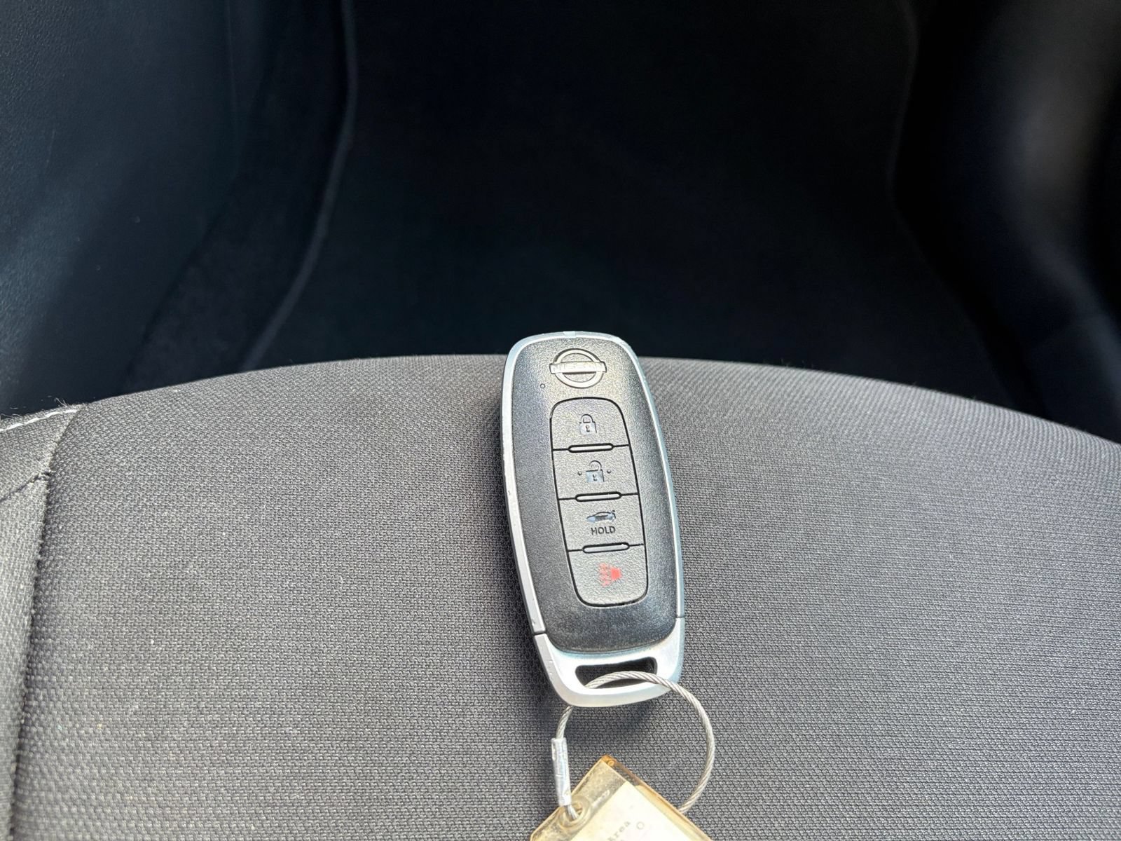Used 2025 Nissan Sentra SV FWD image 17