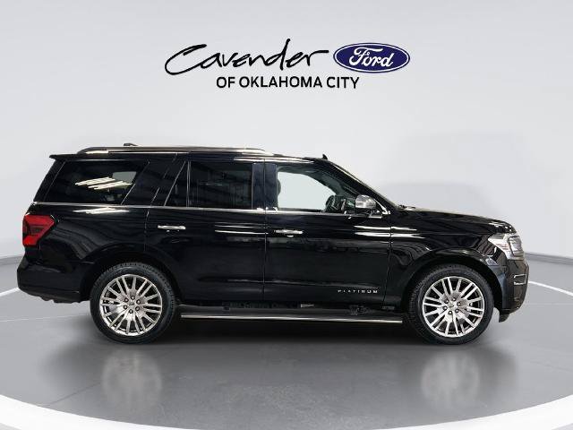 Certified 2022 Ford Expedition Platinum AWD/4WD image 9