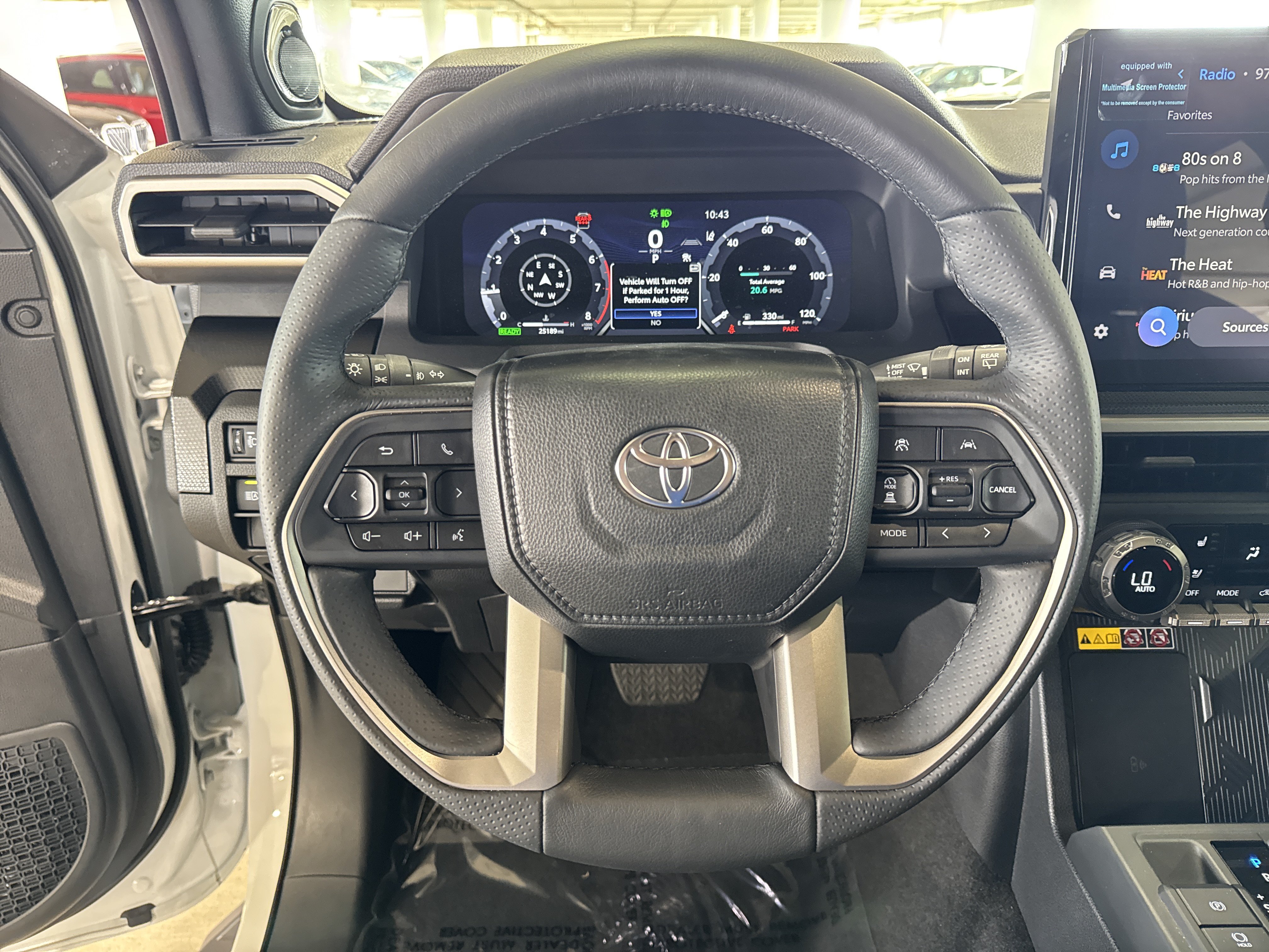 Used 2025 Toyota 4Runner Limited AWD/4WD image 22