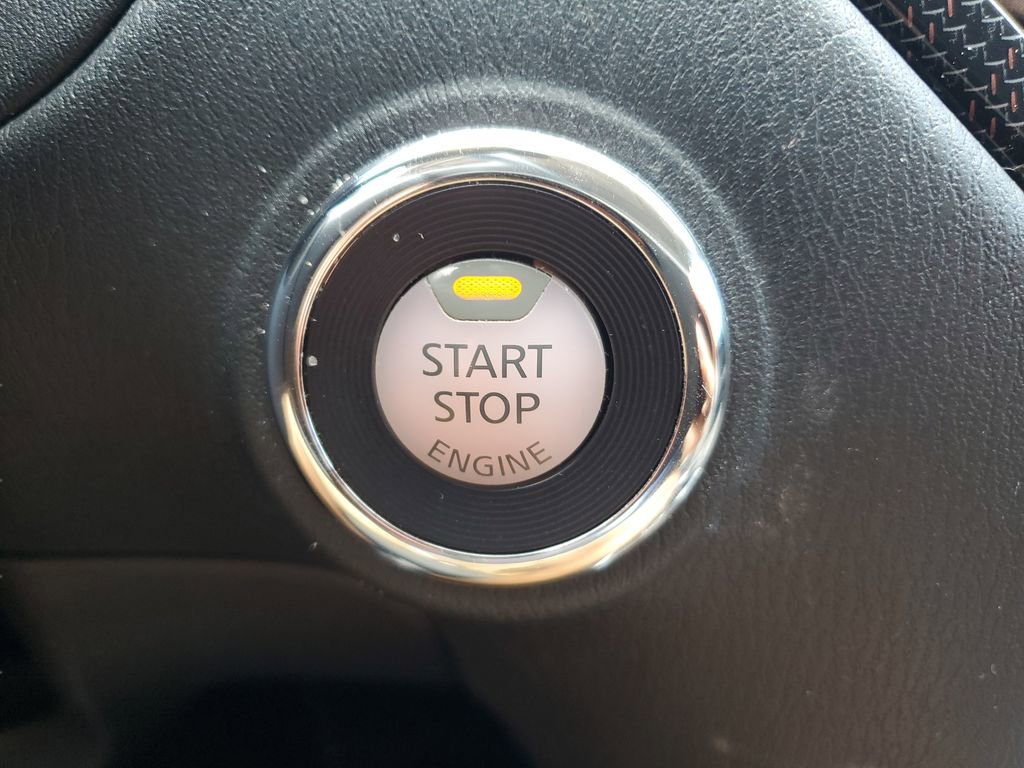 Used 2020 Nissan Pathfinder SL FWD image 24