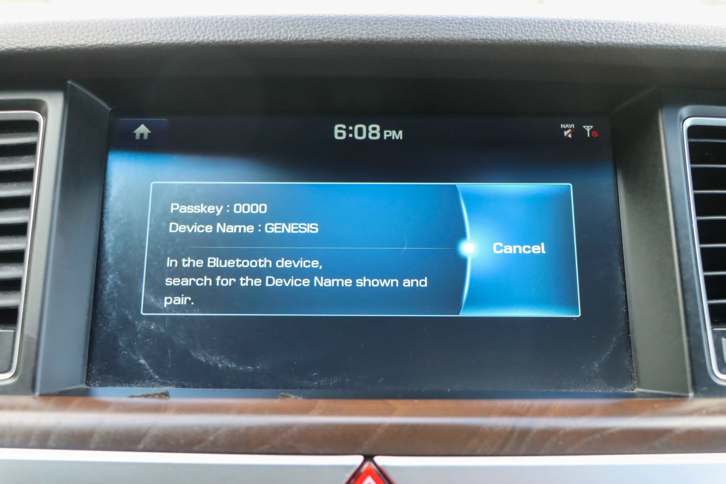 Used 2015 Hyundai Genesis 3.8 w/ Option Group 04 AWD/4WD image 37