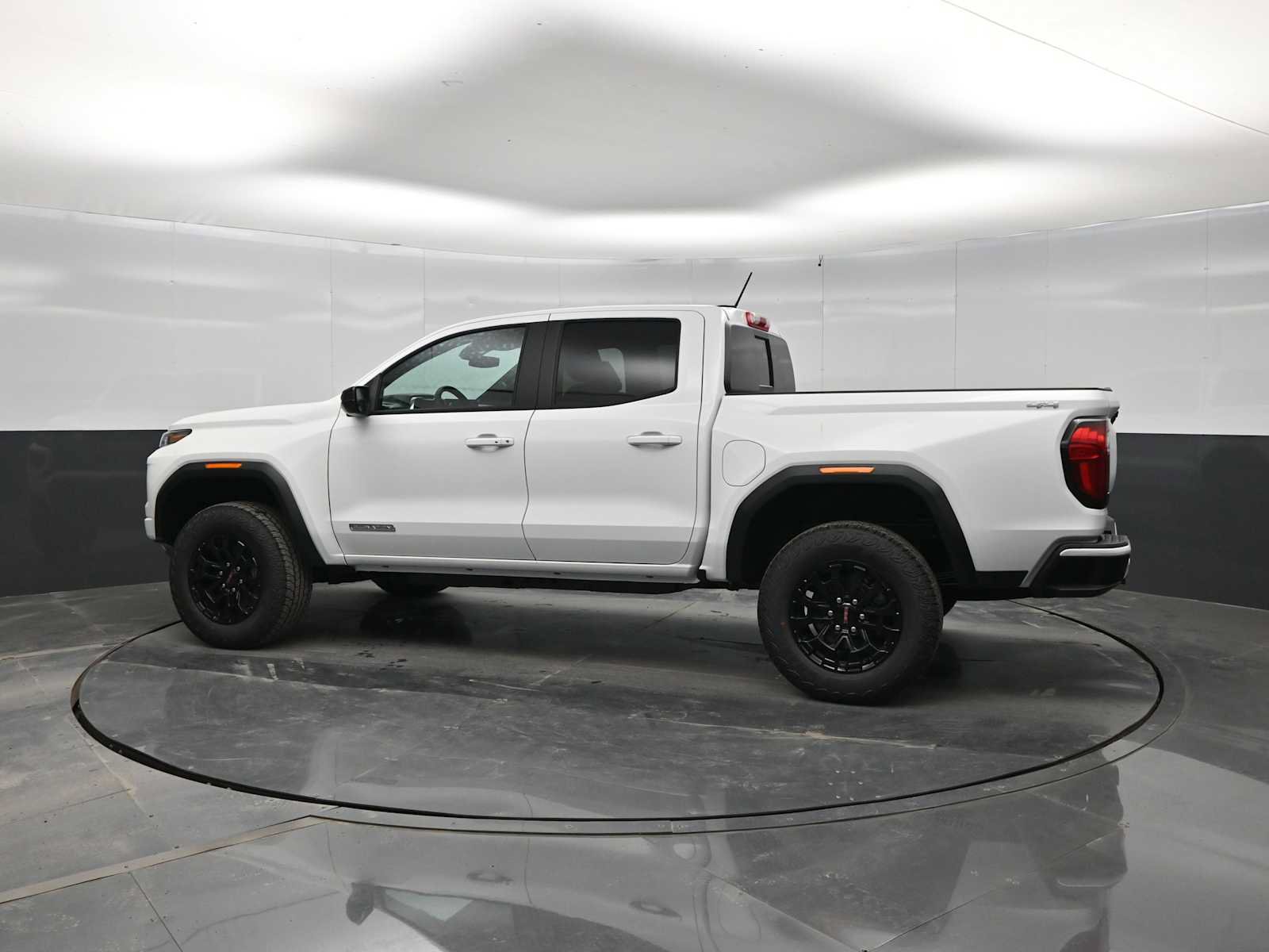 New 2026 GMC Canyon Elevation AWD/4WD image 5
