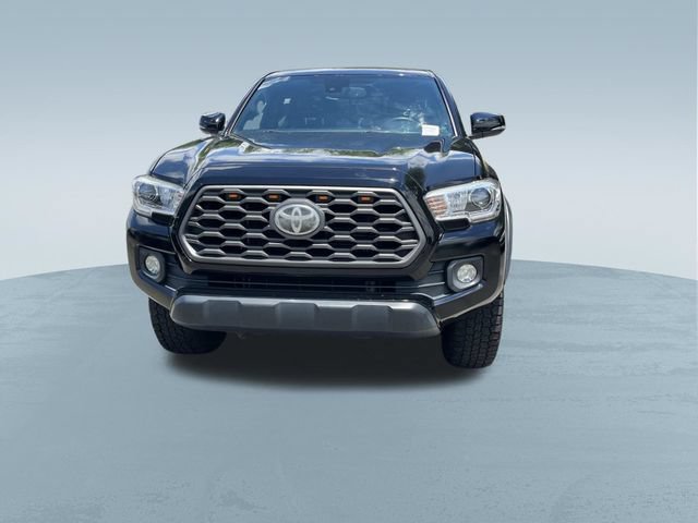 Used 2020 Toyota Tacoma TRD Off-Road w/ TRD Premium Off Road Package AWD/4WD image 9