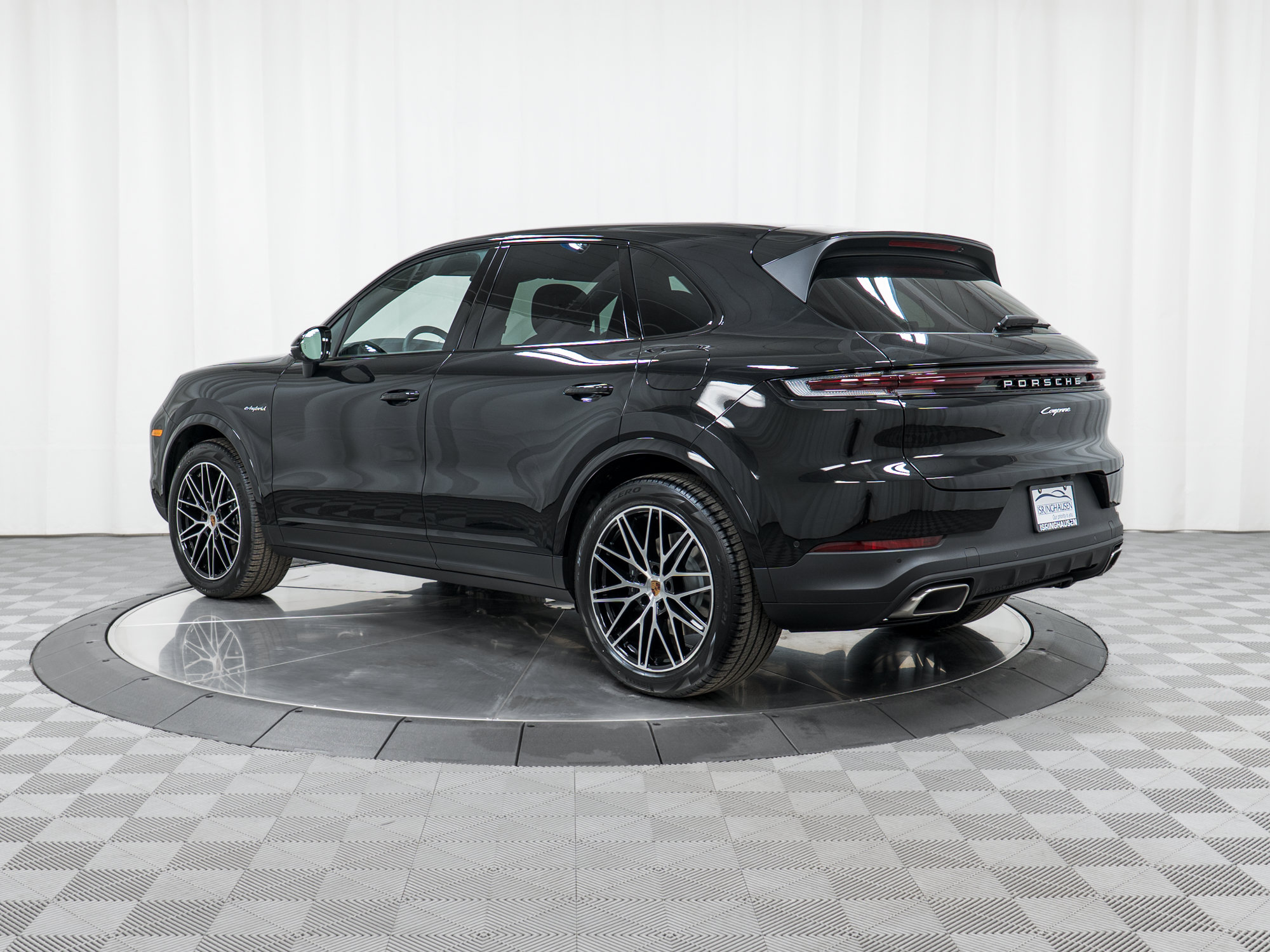 New 2026 Porsche Cayenne S AWD/4WD image 3