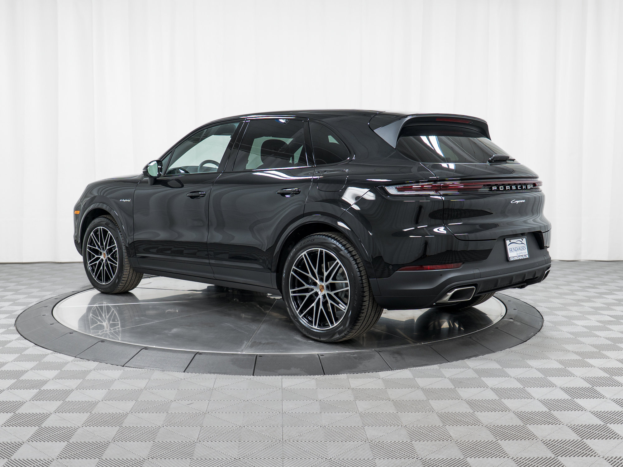 New 2026 Porsche Cayenne E-Hybrid image 3
