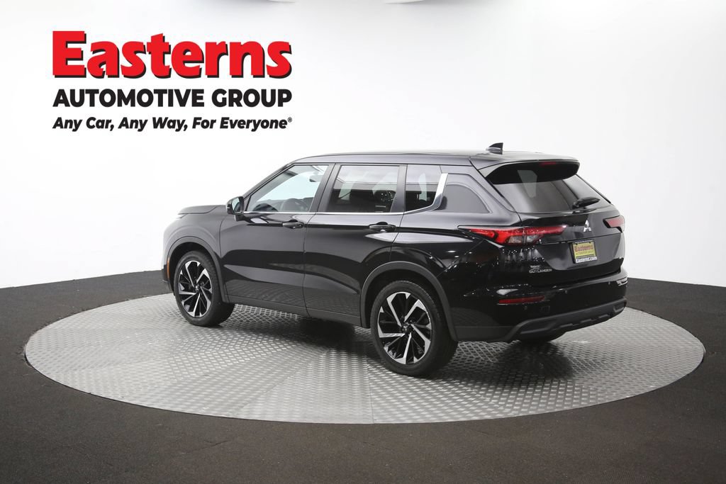Used 2024 Mitsubishi Outlander SE AWD/4WD image 63