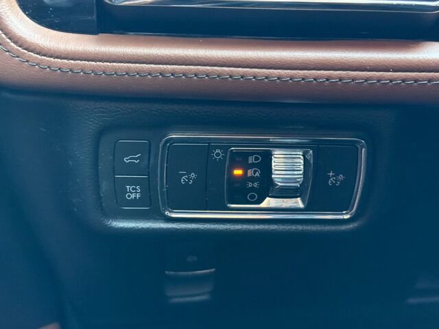 Used 2021 Lincoln Nautilus Reserve image 34